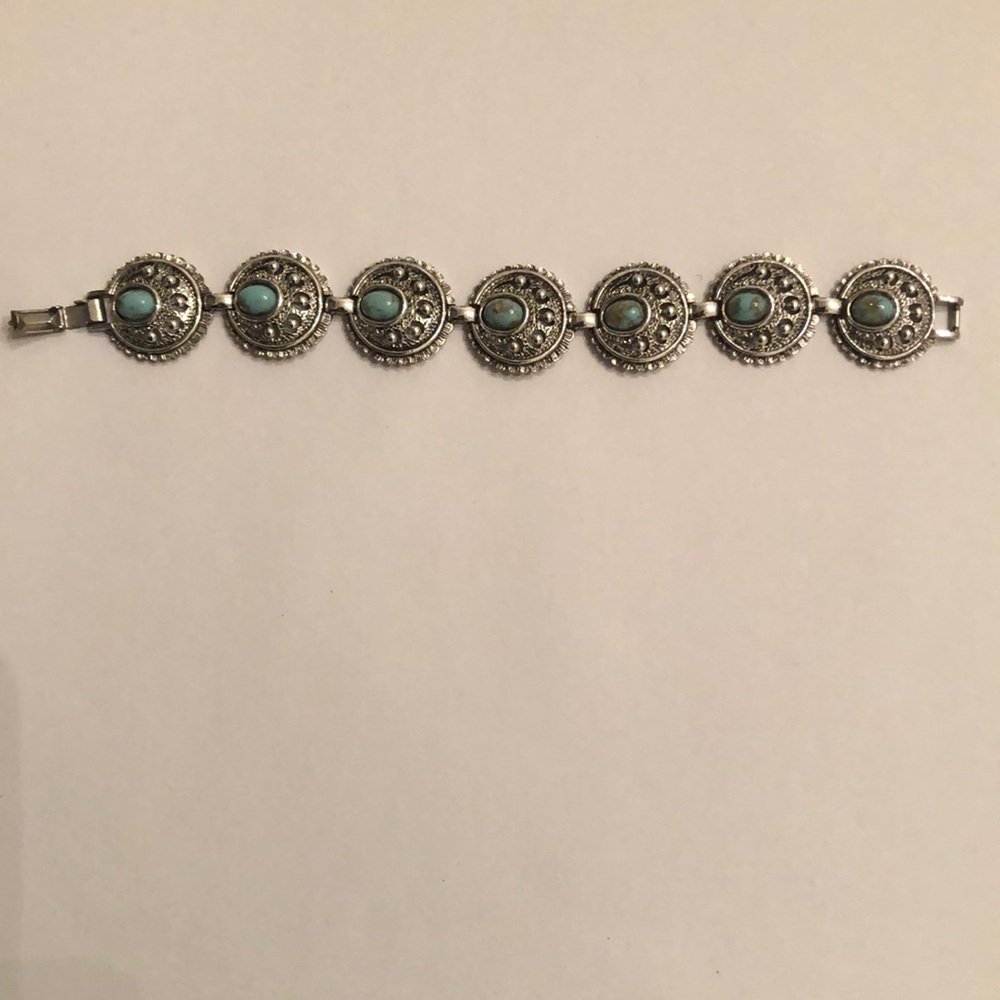 Vintage Sarah Coventry faux turquoise bracelet